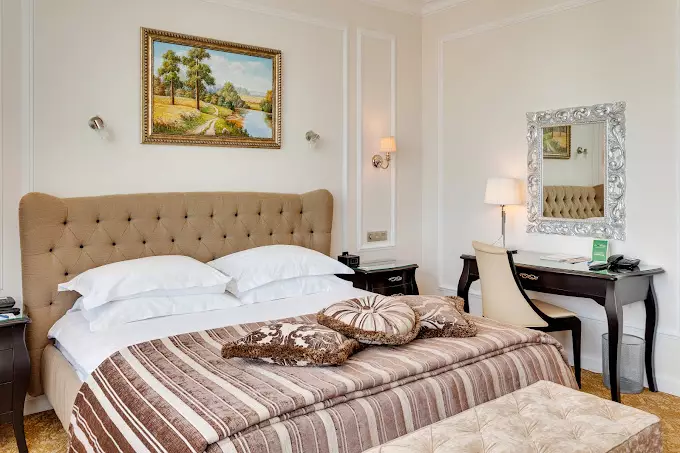 Vega Izmailovo Hotel